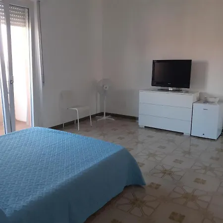 Casa Di Andy 3* كالياري