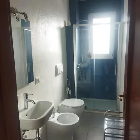 فندق Casa Di Andy كالياري